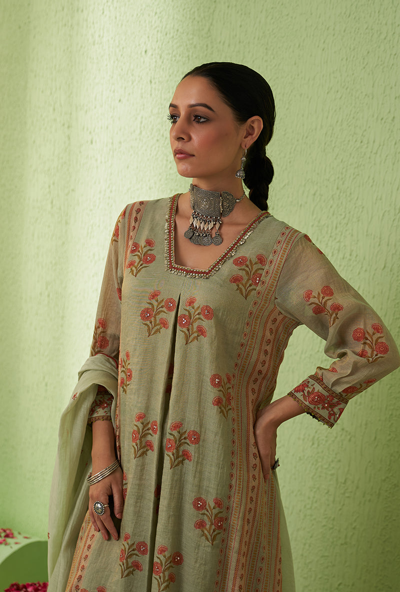 Mint Green Glass Neckline Taara Kurta Set