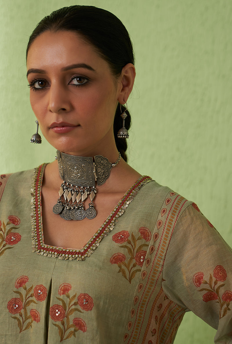 Mint Green Glass Neckline Taara Kurta Set