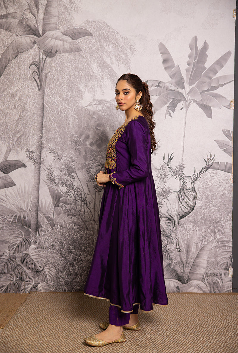 Purple Bird Embroidered Shaheen Front Pleat Kurta Set