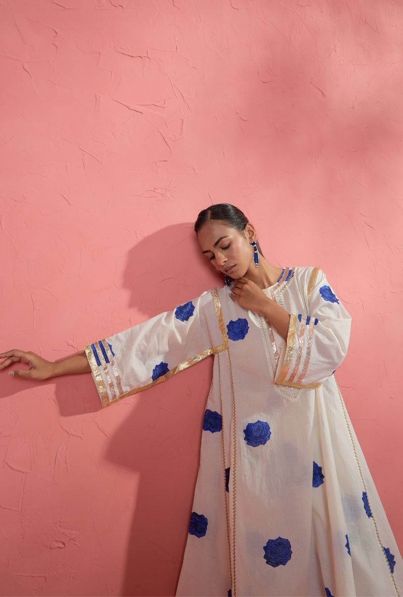 Off White Blue Rose Print Bulbul Farshi Set