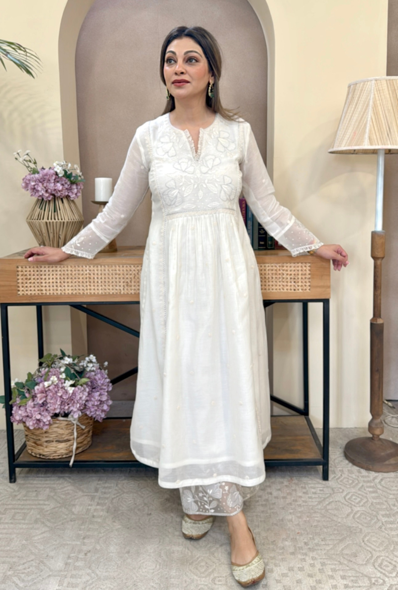 Meghna Nayyar in Ivory Applique Yoke Nazam Kurta Set
