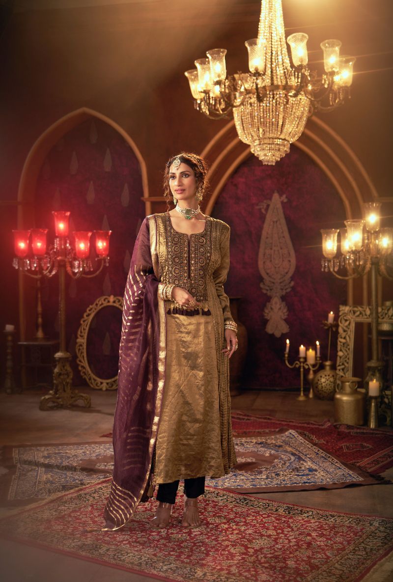 Anitque Gold Dabka and Resham Yoke Kainaat 2.0 Anarkali Set