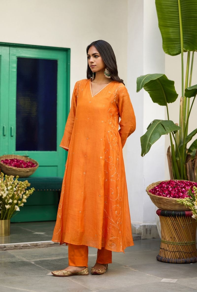 Orange Side Kali Zari Embroiderd Urvi Kurta Set