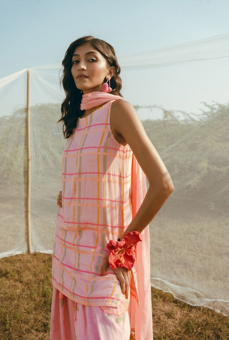 Pink Checkered Sleeveless Barfi Farshi Salwar Set