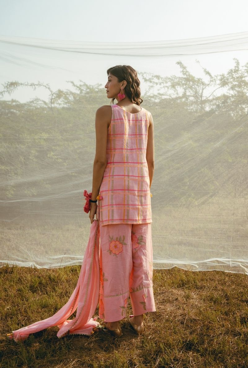 Pink Checkered Sleeveless Barfi Farshi Salwar Set