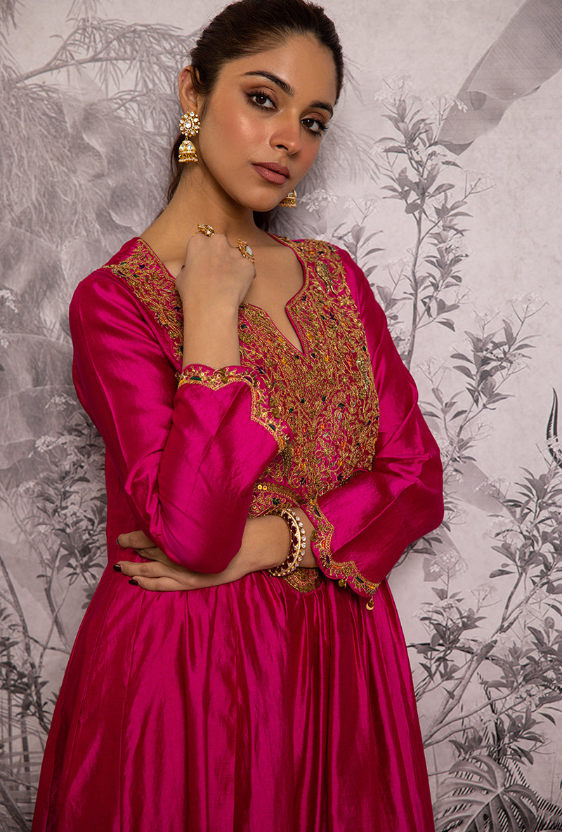 Rani Pink Bird Embroidered Shaheen Front Pleat Kurta Set