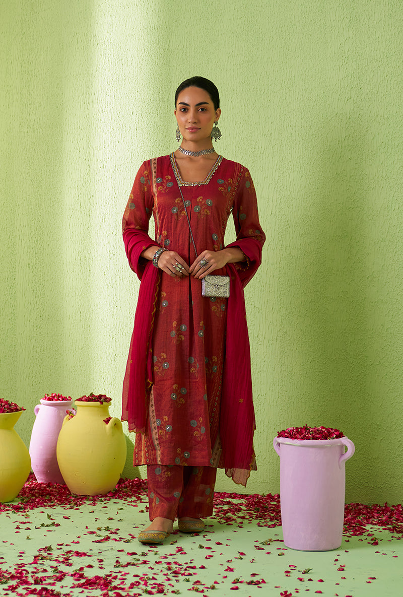 Rani Pink Glass Neckline Taara Kurta Set