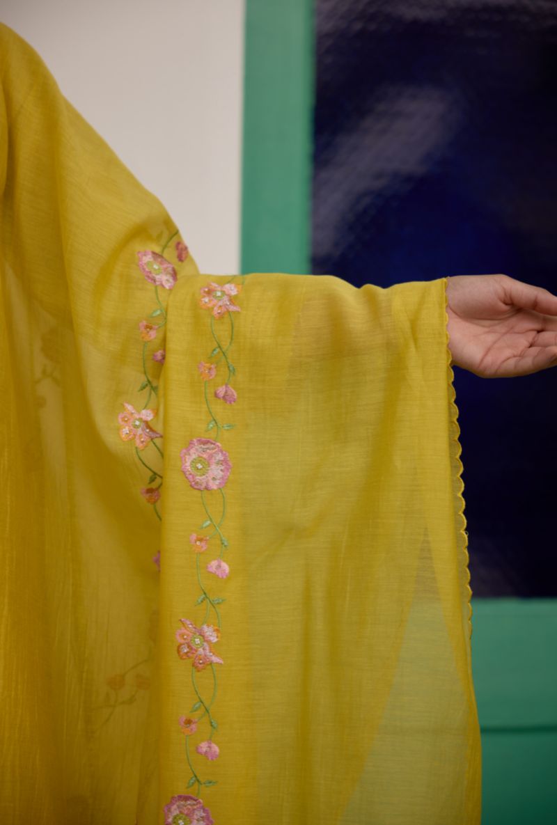 Yellow Resham Embroidered Floral Vaidehi Kurta Set