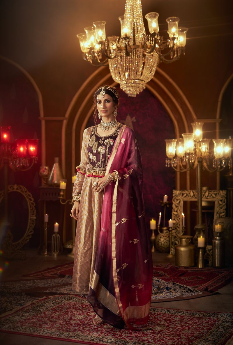 Wine Nandi Yoke Kainaat 2.0 Anarkali Set