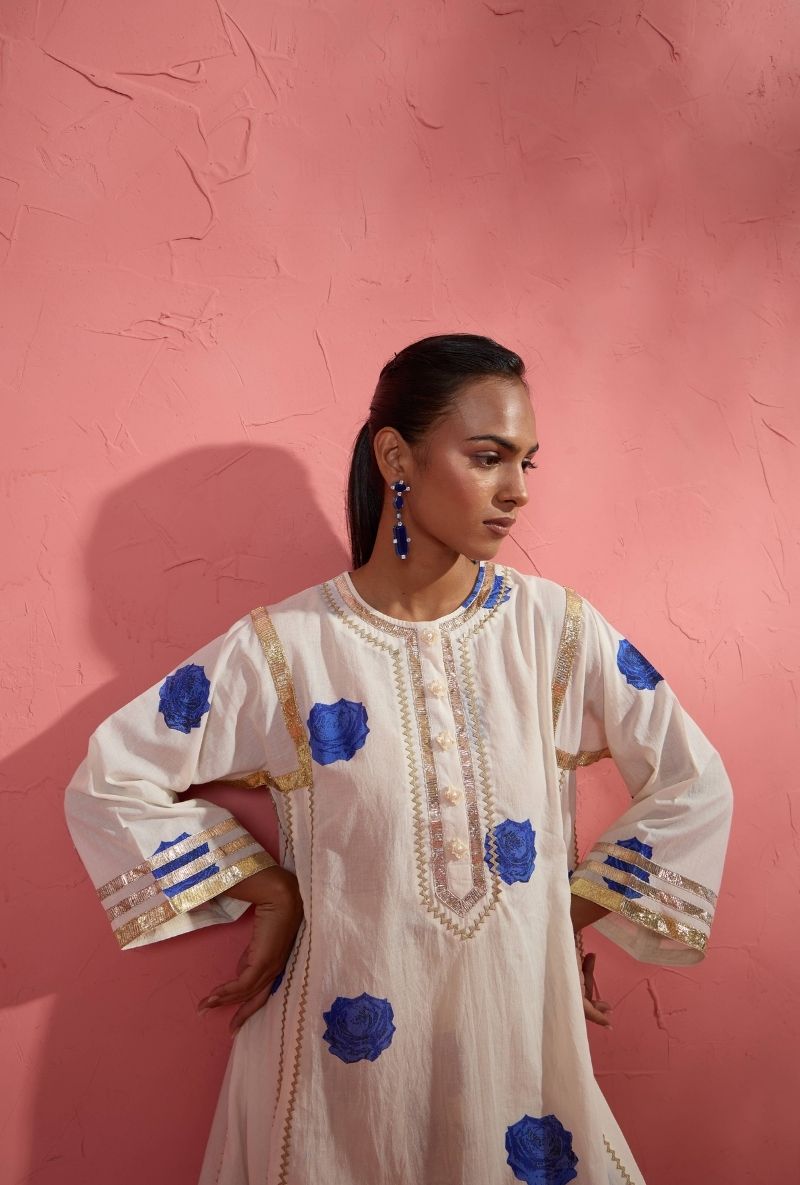 Off White Blue Rose Print Bulbul Farshi Set