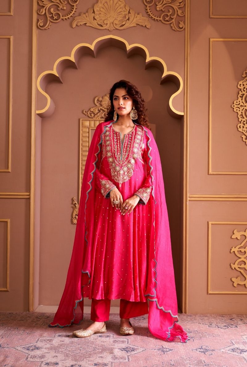 Pink Heavy Yoke Rasia Kurta Set
