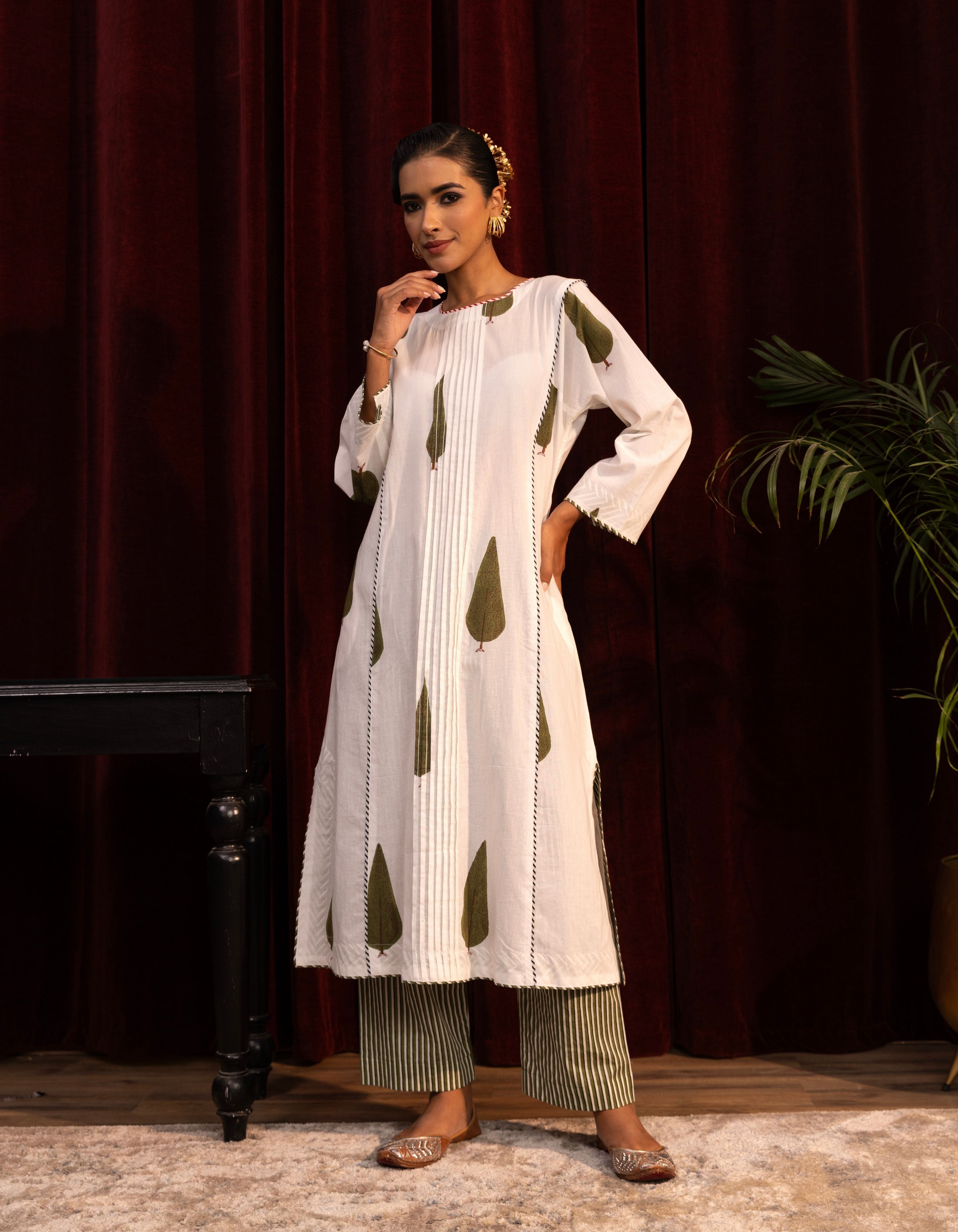 White Cypress Leaf and Stripes Print Mogra Kurta Set