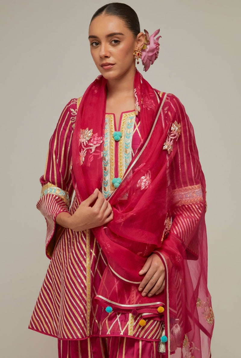 Magenta Gota Jaal Work Mehreen Farshi Set