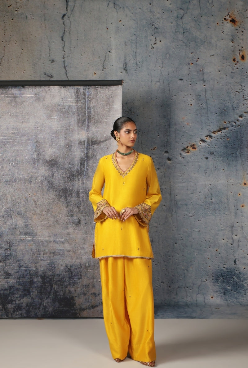 Yellow V Neck Short Nihira Salwar Set