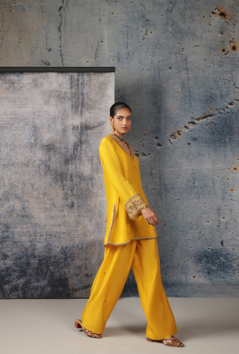 Yellow V Neck Short Nihira Salwar Set