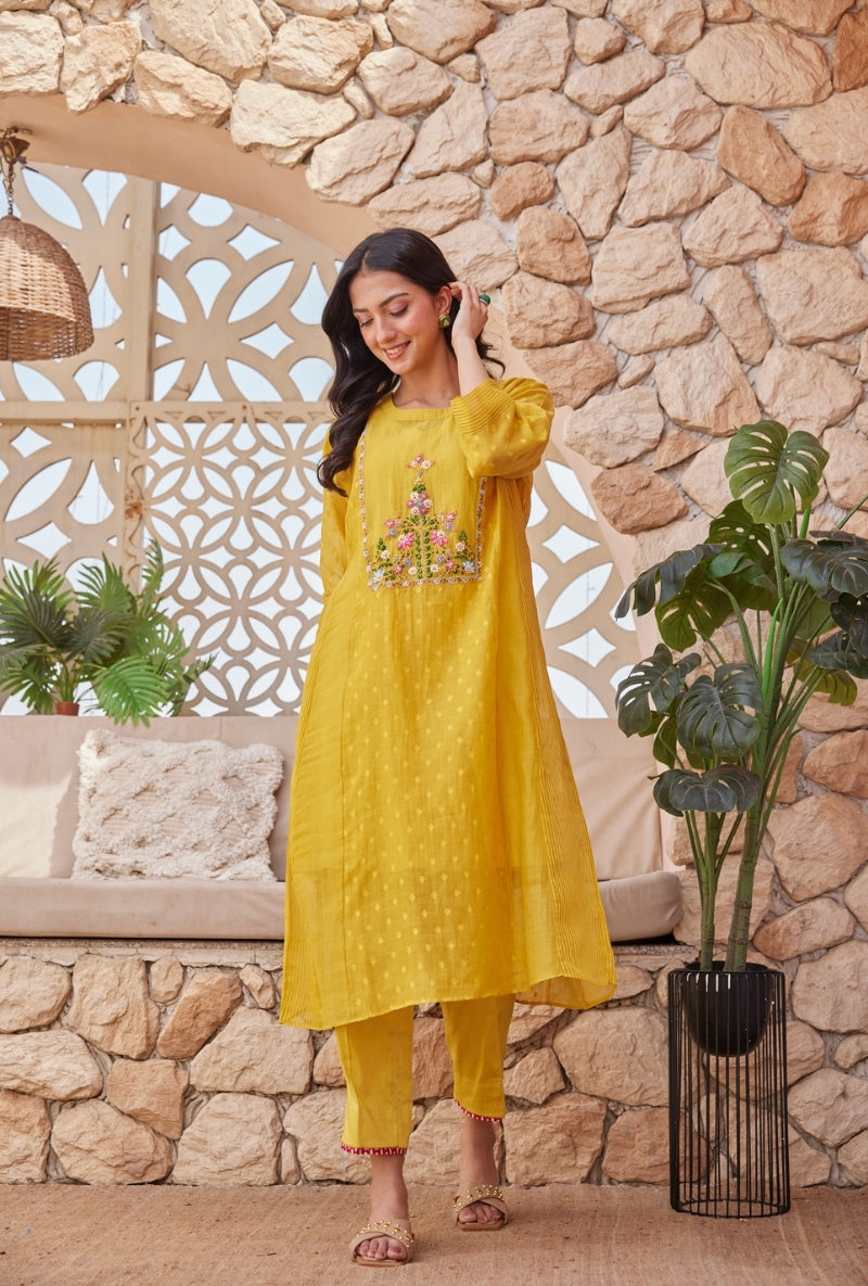 Yellow Thread Motif Yoke Tarini Kurta Set