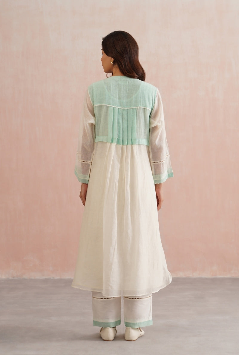 Ivory Pearl Embroidered Prisha Kurta Set