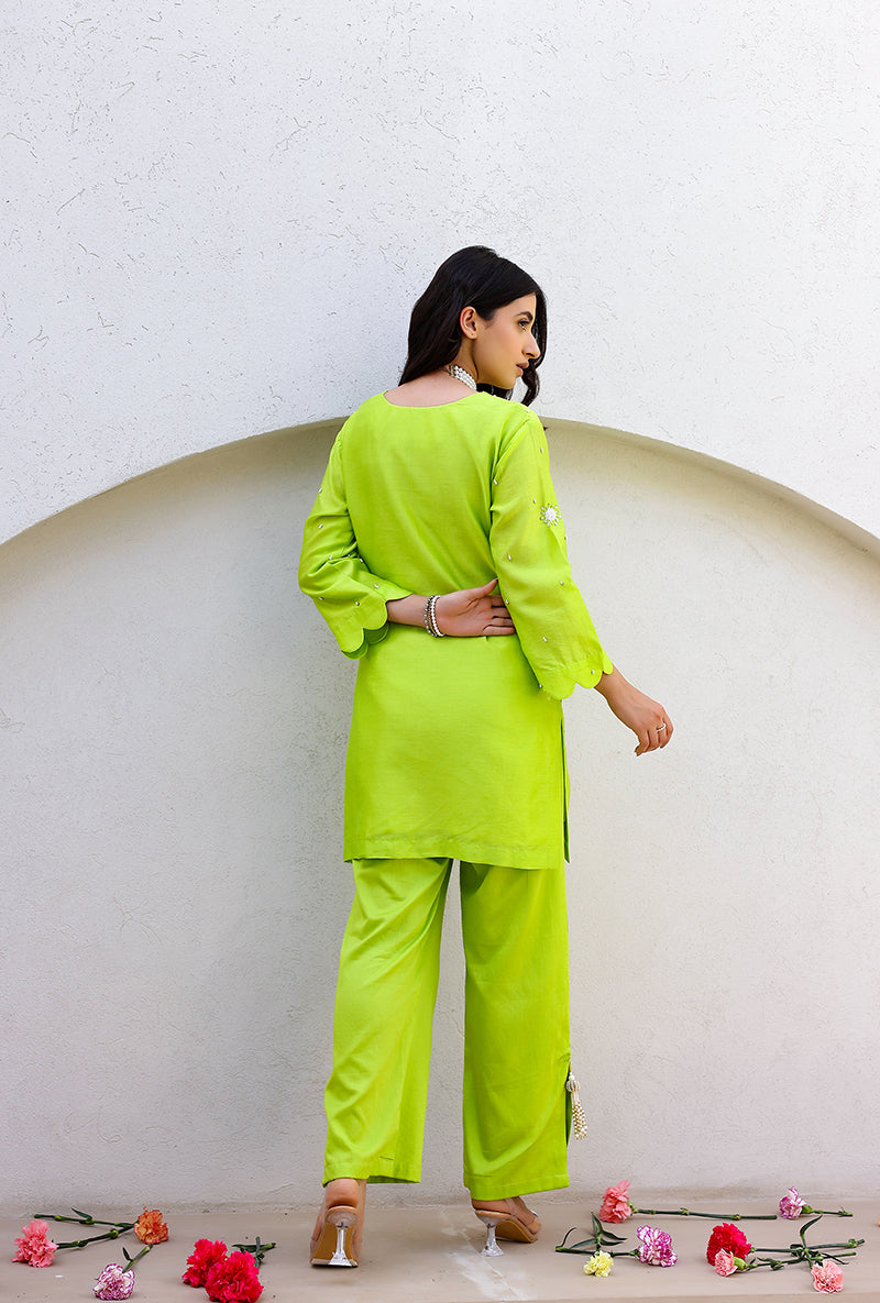 Green Scalloped Pearl Embroidered Magnolia Short Kurta Set