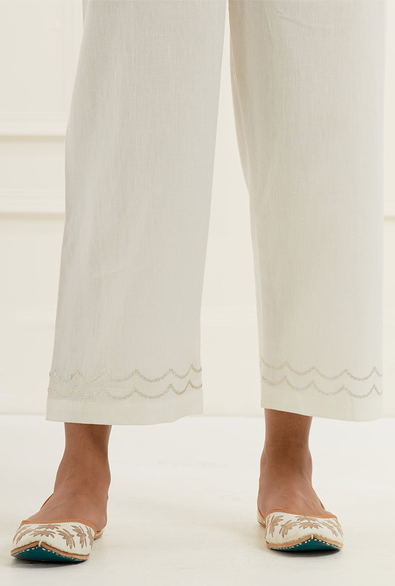 Off White Embroidered Pintuck Kurta With Printed Slip Sehar Kurta Set