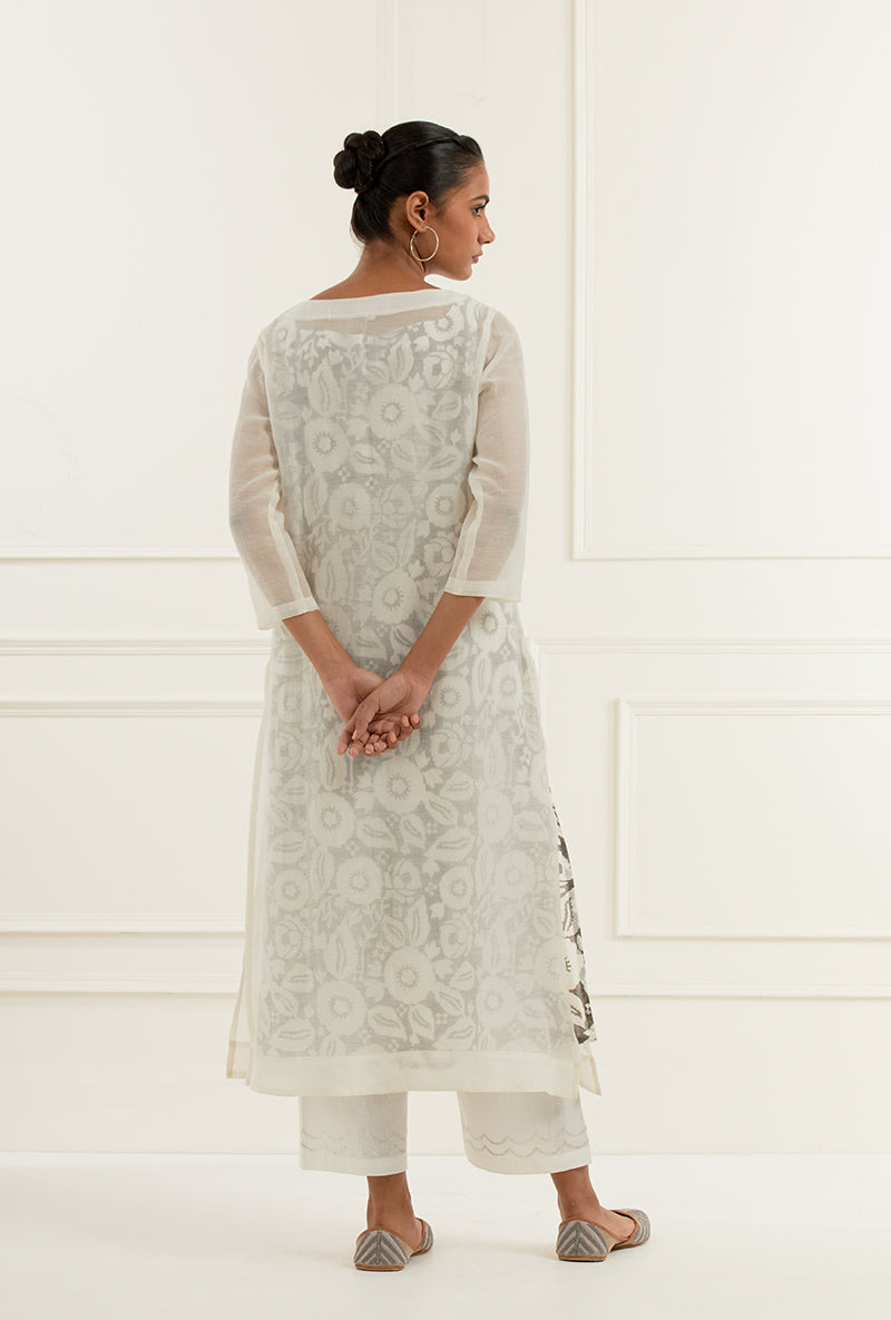 Off White Embroidered Pintuck Kurta With Printed Slip Sehar Kurta Set