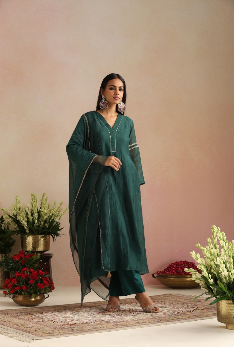 Bottle Green Hand Ebroidered Itrh Kurta Set