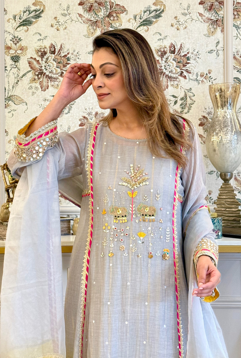 Meghna Nayyar in Grey Elephant Motif Morbagh Kurta Set