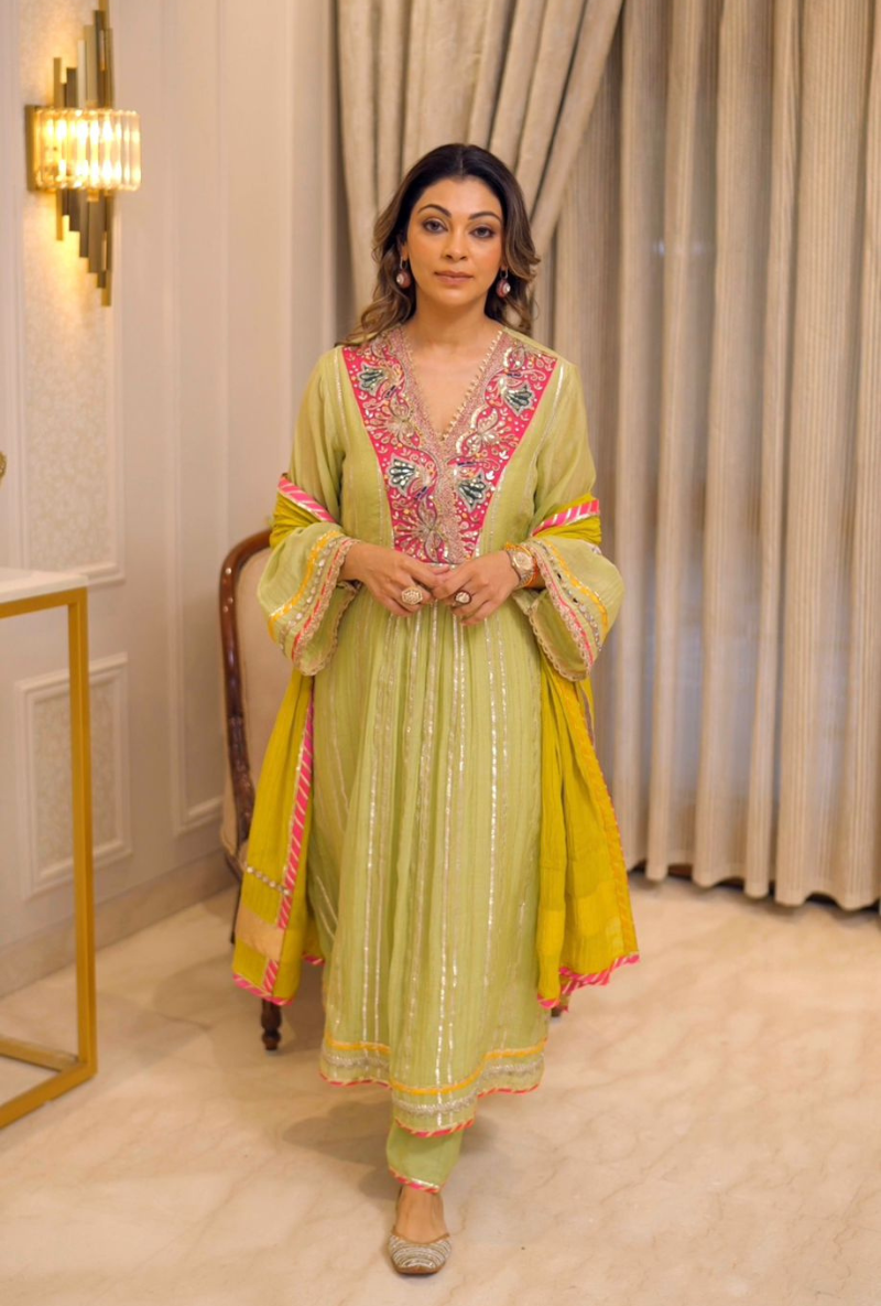 Meghna Nayyar in Mint Green Embroidered Overlap Morbagh Kurta Set