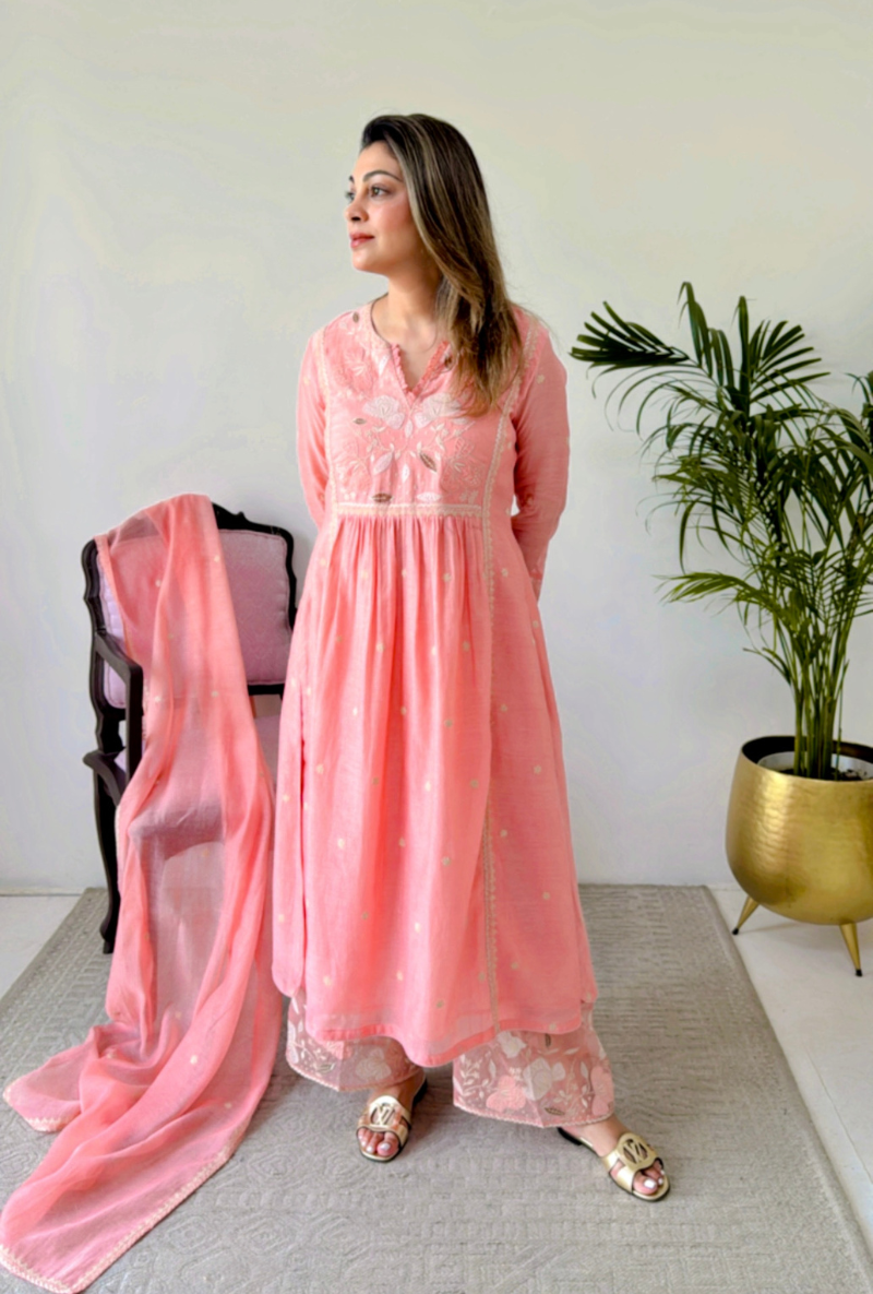 Meghna Nayyar in Peach Applique Yoke Nazam Kurta Set