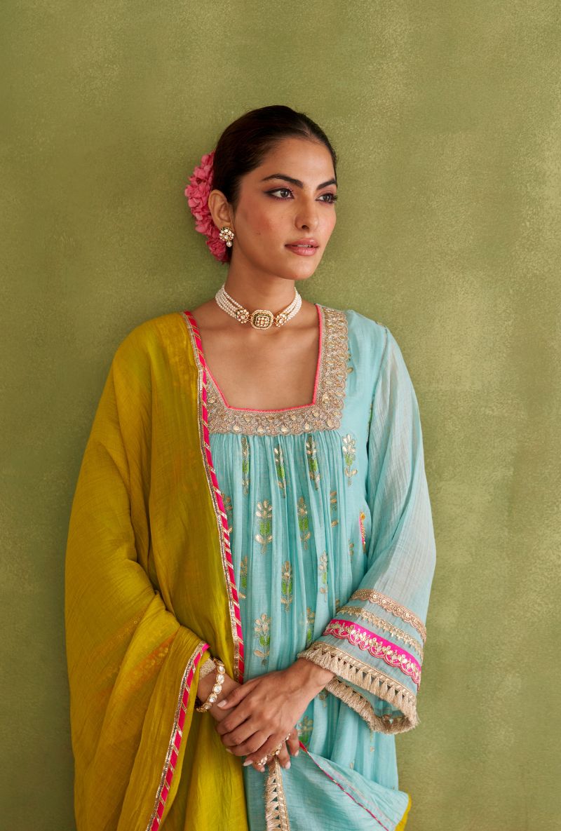 Aqua Embroidered Square Neck Morbagh Kurta Set