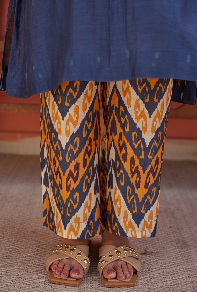 Blue A-Line Zig-Zag threadwork Maeri Kurta Set