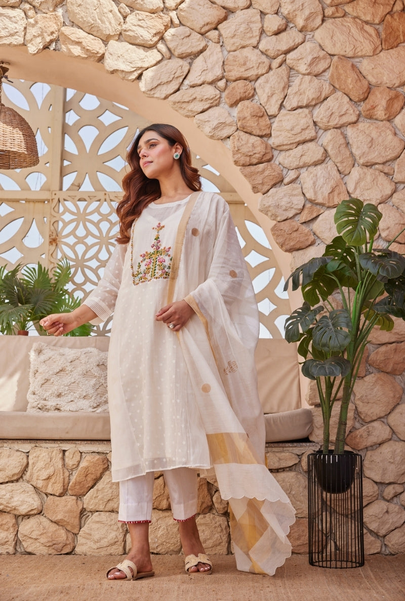 Ivory Thread Motif Yoke Tarini Kurta Set