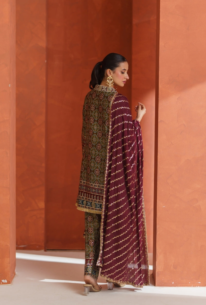 Mehendi Green Ajrak Print Vira Farshi Set