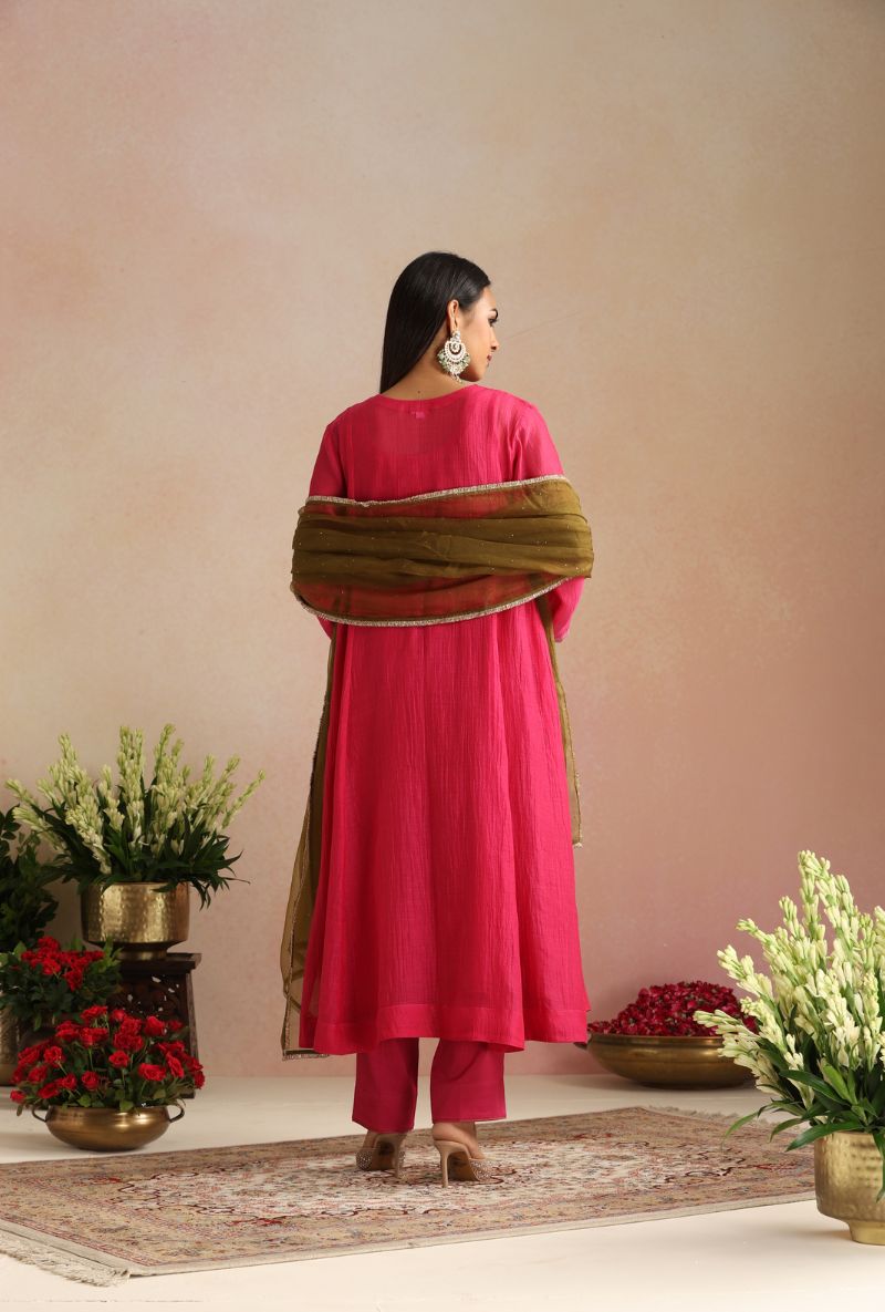 Magenta Emroidered Yoke Itrh Kurta Set
