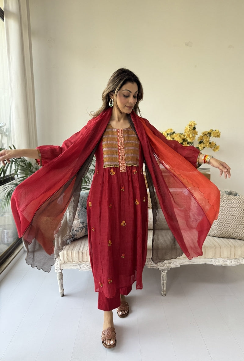 Meghna Nayyar in Red French Knot Ruhi Kurta Set