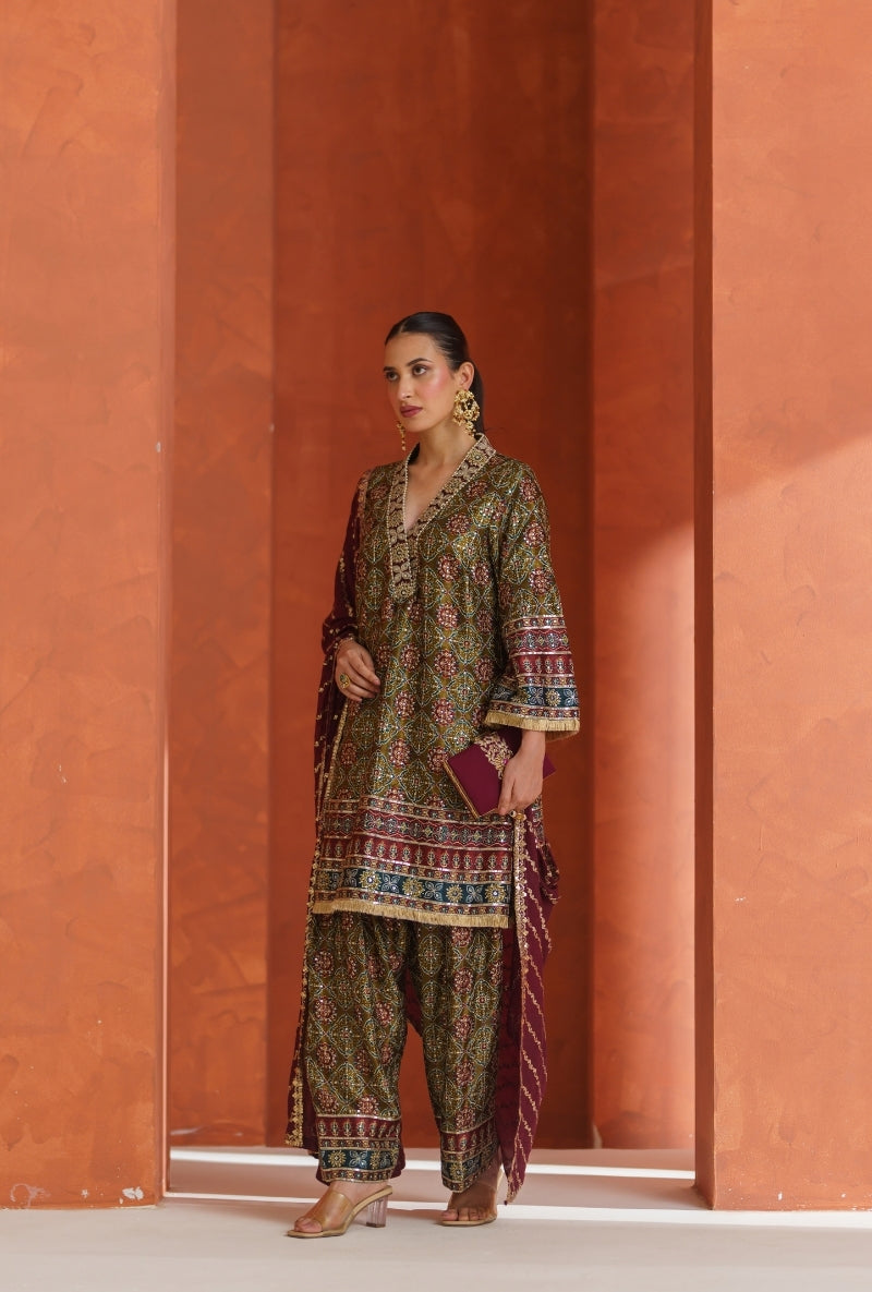 Mehendi Green Ajrak Print Vira Farshi Set