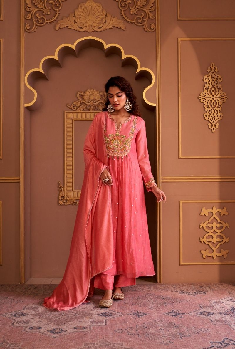 Pink Resham Front Pleat  Rasia Kurta Set