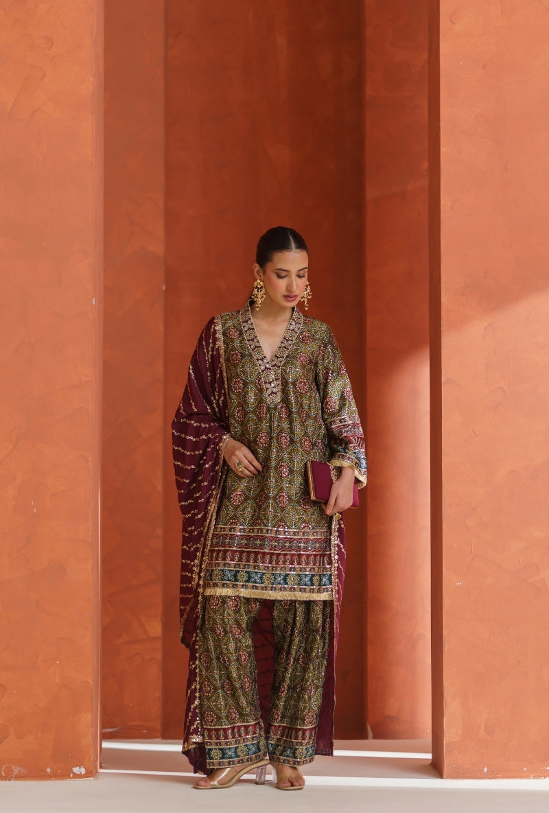 Mehendi Green Ajrak Print Vira Farshi Set