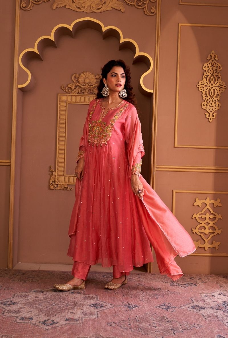 Pink Resham Front Pleat  Rasia Kurta Set