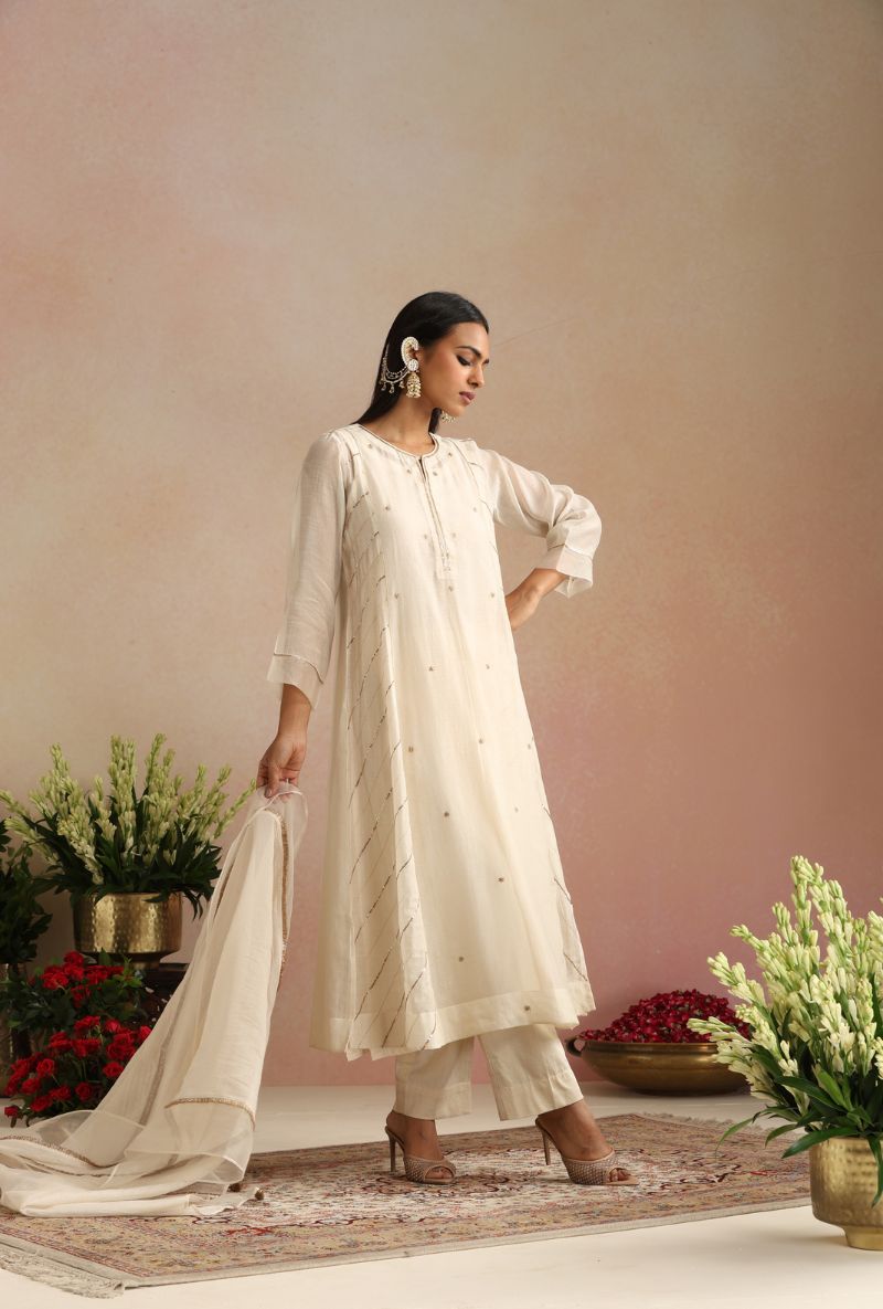 Ivory Dabka Itrh Kurta Set
