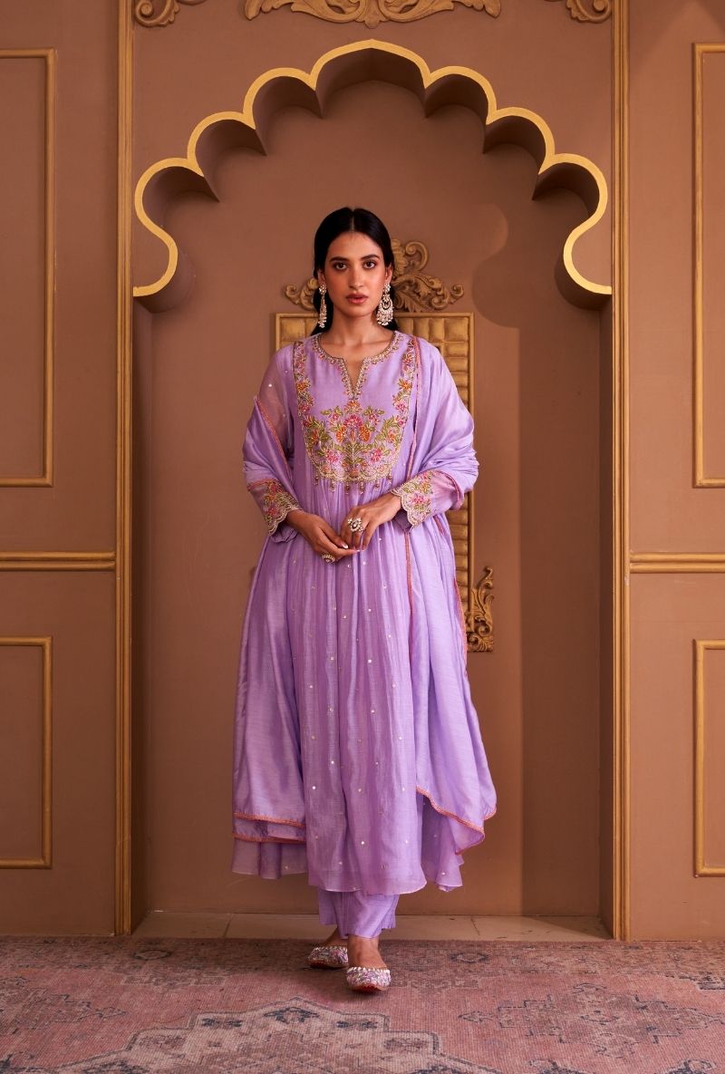 Lilac Resham Front Pleat Rasia Kurta Set