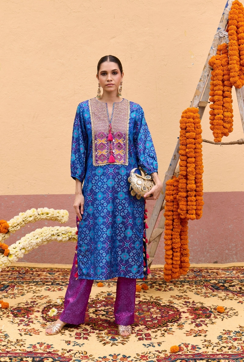 Blue Patola Kurta With Embroidery Oorja Kurta Set