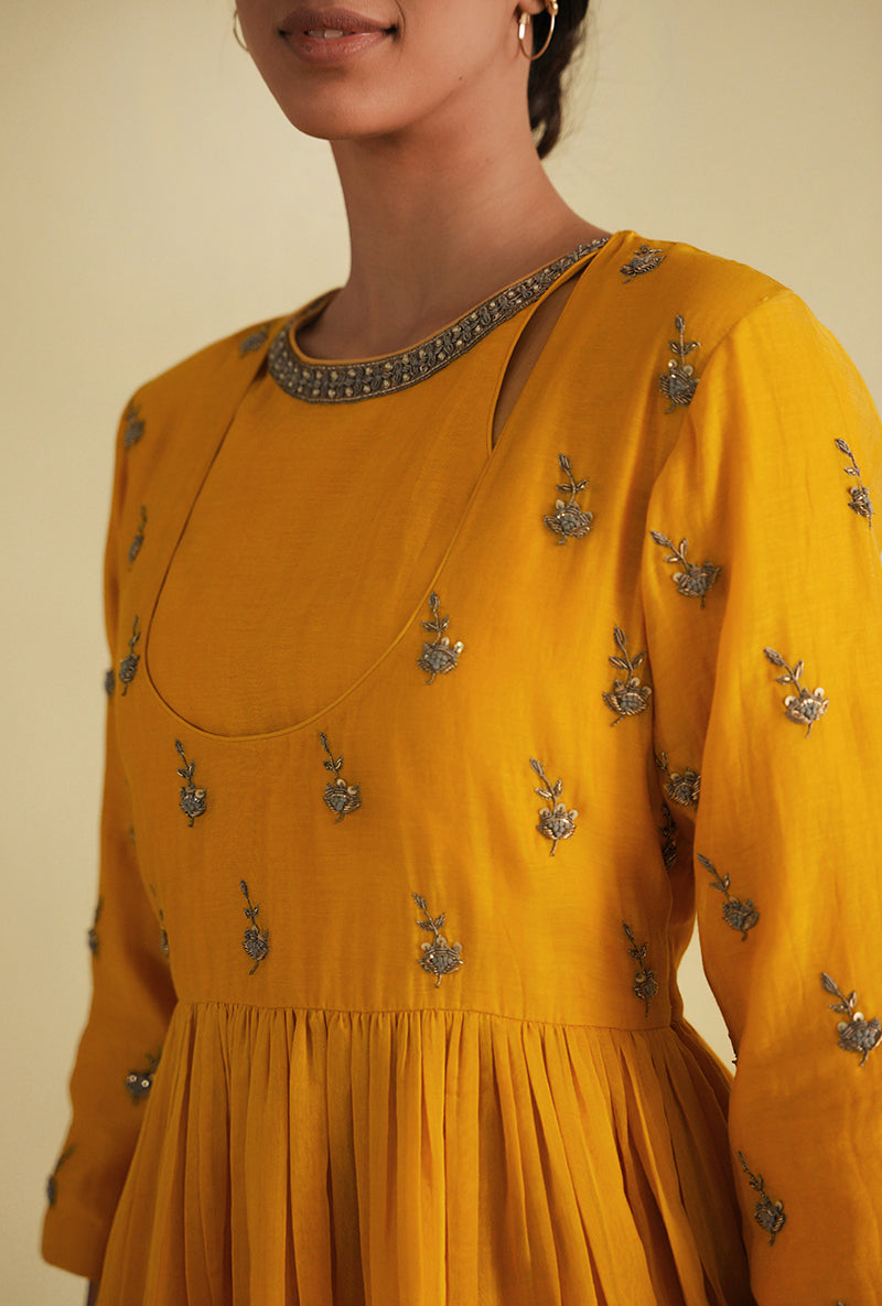 Yellow Yoke Noorie Kurta Set