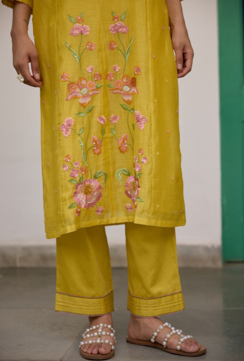 Yellow Resham Embroidered Floral Vaidehi Kurta Set