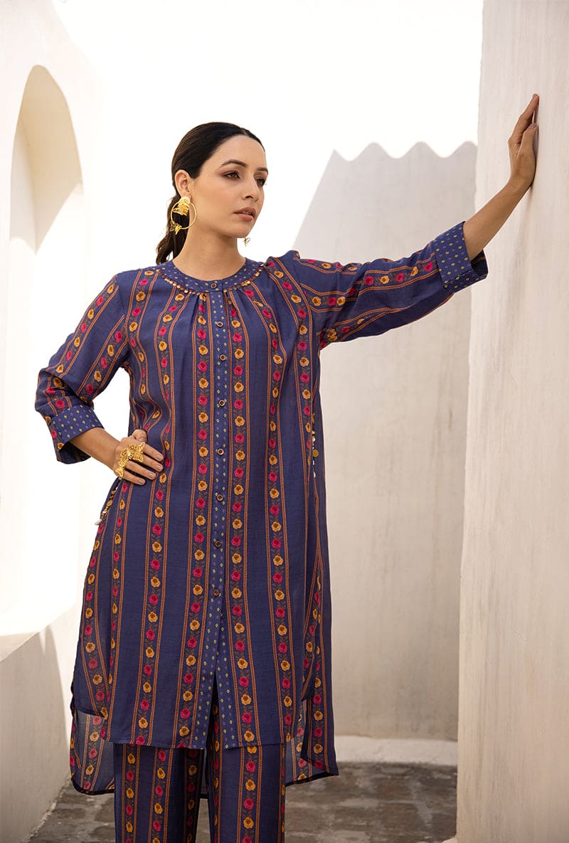 Mitali Wadhwa In Blue Stripe Print Long Sufia Co-ord Set