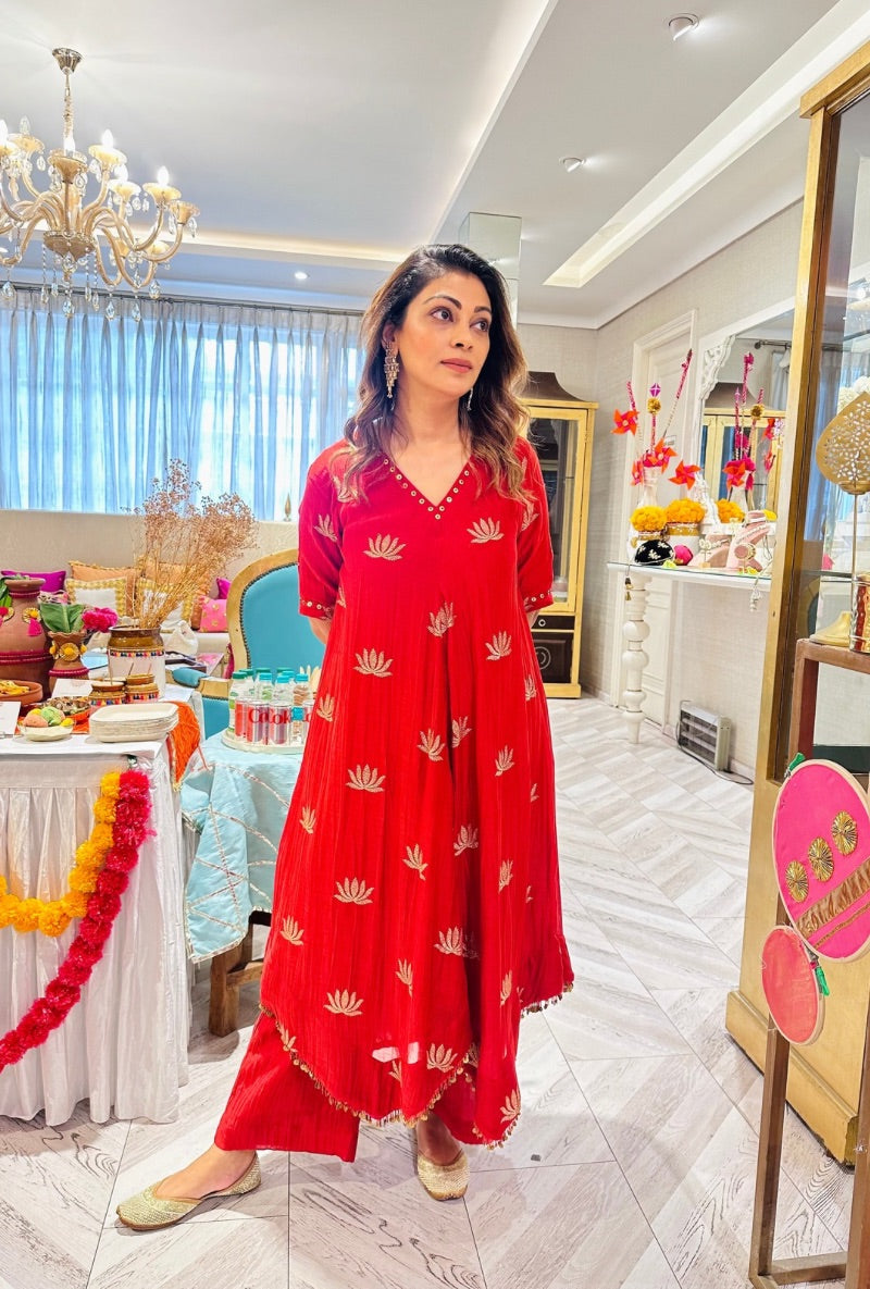 Meghna Nayyar In Burnt Red Asymmetrical Kurta Set