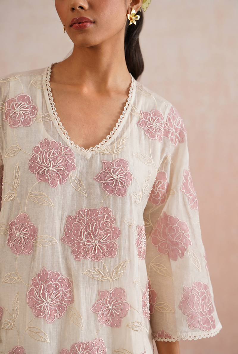 Lilac Applique And Pearl Embroidered Prisha Kurta Set