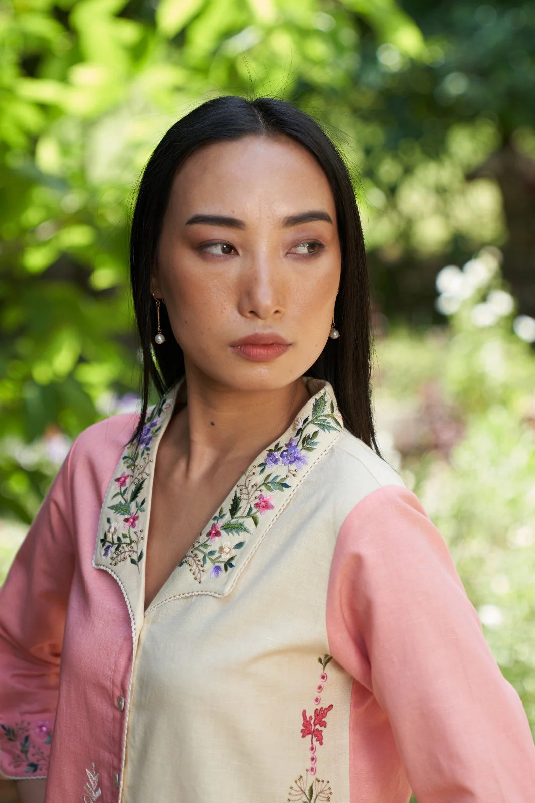 Pink And Beige White Applique Work Tulip Maple Kurta Set