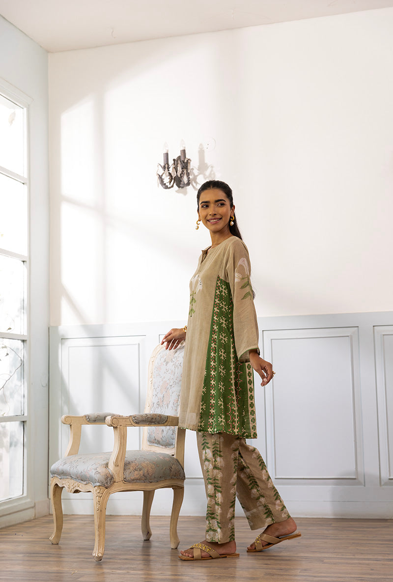 Meghna Nayyar in Beige Printed Dahlia Co-ord set