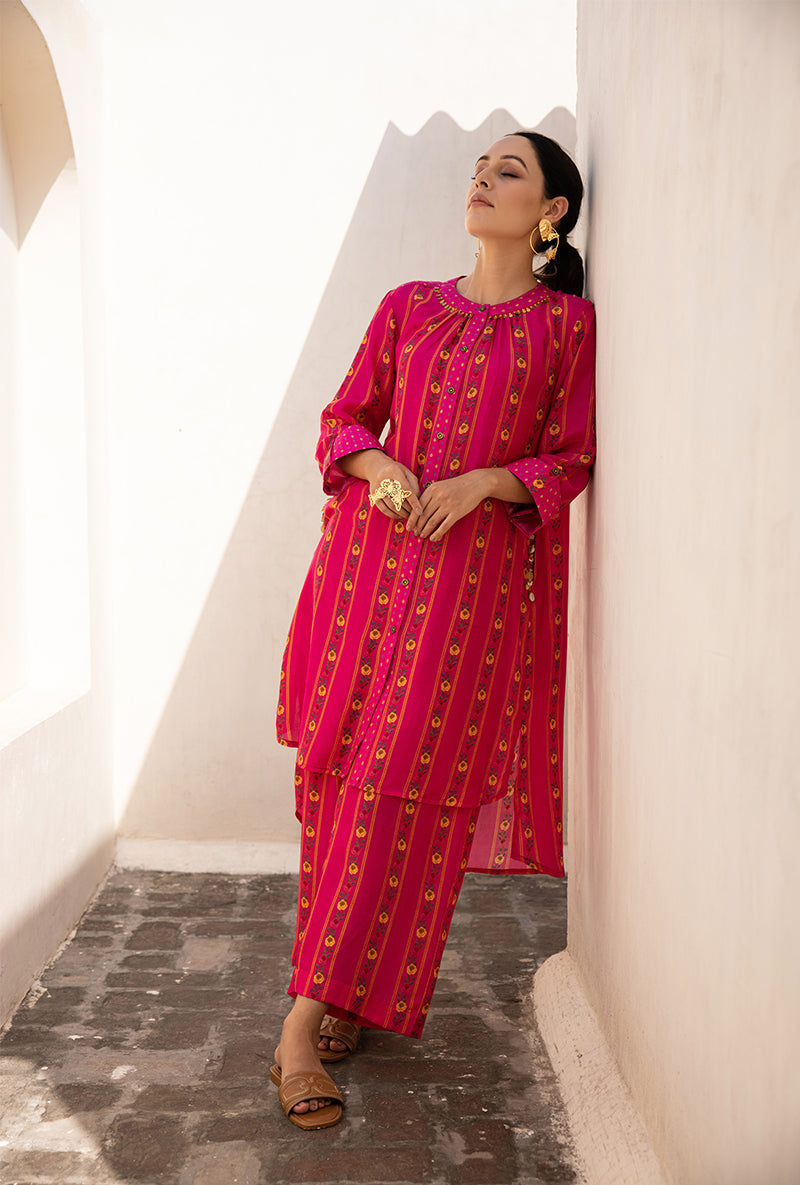 Mehak Jain in Pink Stripe Print Long Sufia Co-ord Set