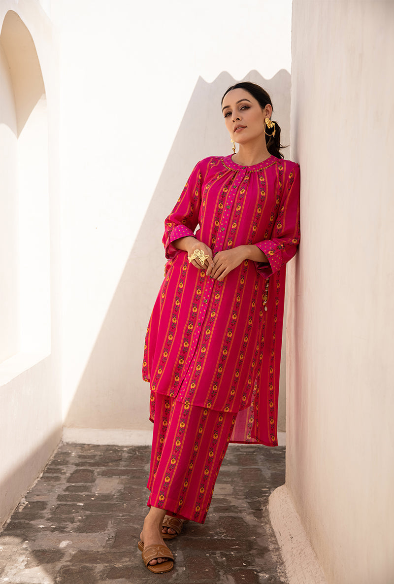 Mehak Jain in Pink Stripe Print Long Sufia Co-ord Set